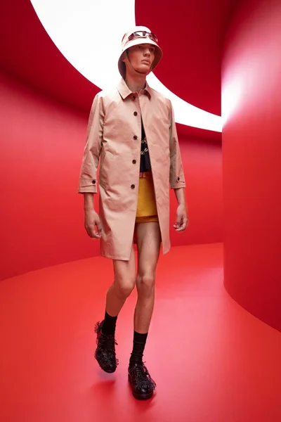Look 27